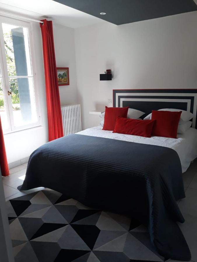 Cote Remparts Hotel Provins Luaran gambar
